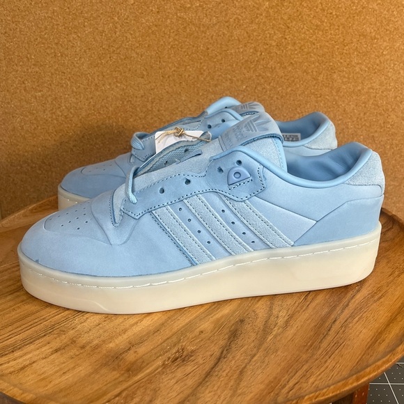 Adidas
Rivalry LUX LOW W - Picture 9 of 12